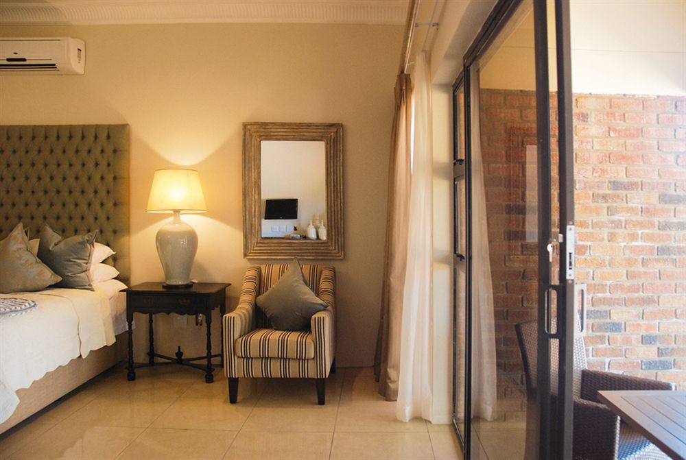 The Victoria Falls Deluxe Suites Extérieur photo